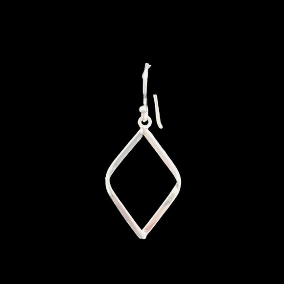 IBB Sterling Silver Twisted Diamond Shaped Pierced Earrings (4643) - Picture 2 of 3